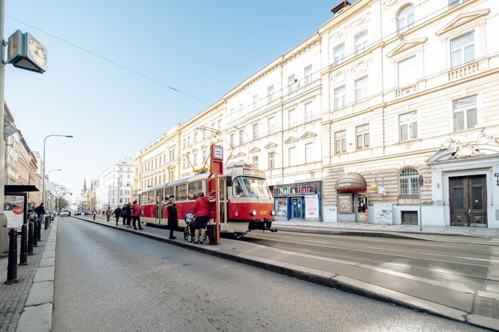 Cavallo Romantic Rooftop L Studio City Center Balcony Prague