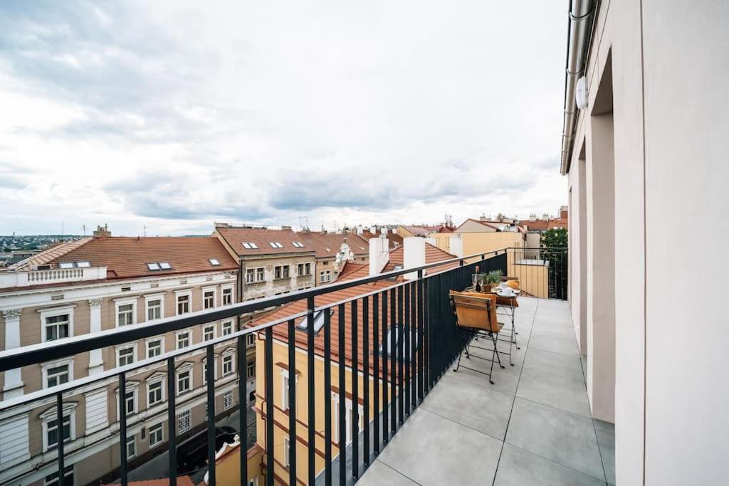 Cavallo Romantic Rooftop L Studio City Center Balcony * Prague